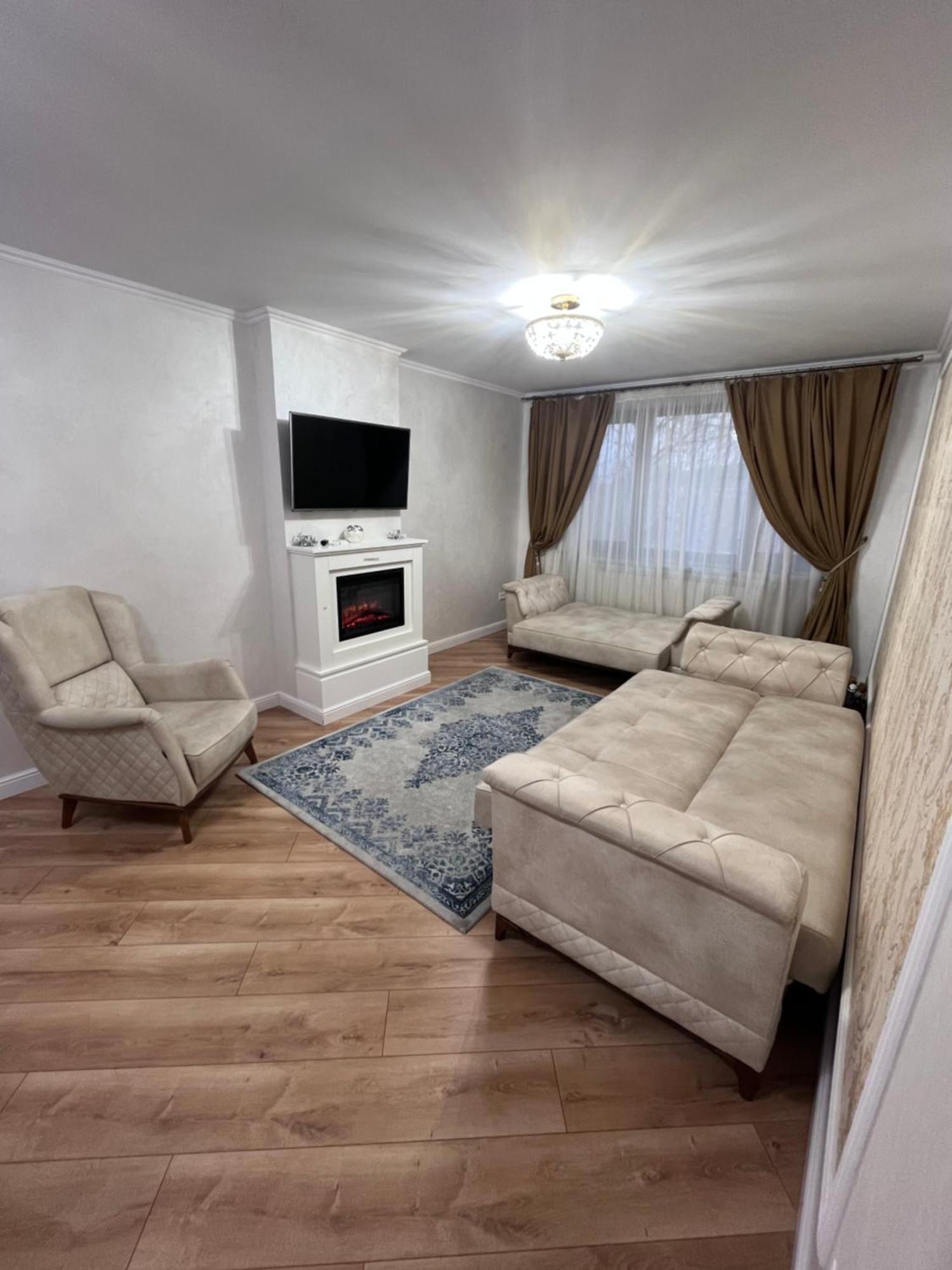 Apartament In Botoşani Eksteriør billede