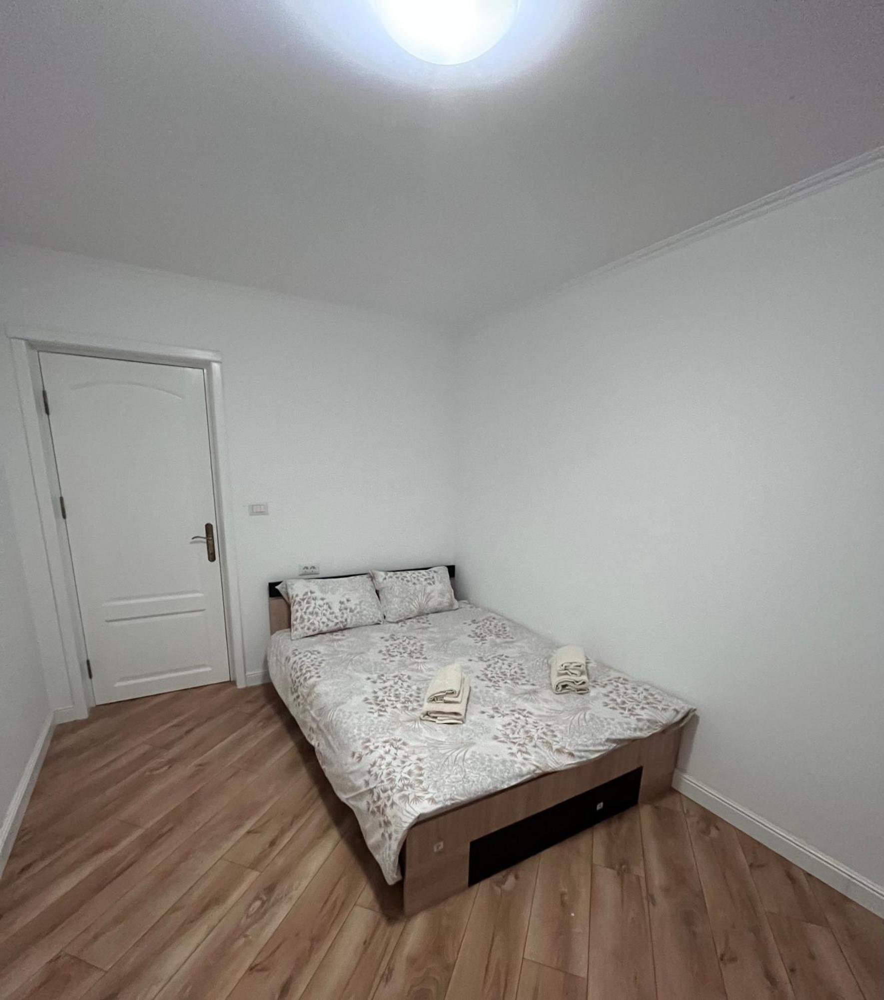 Apartament In Botoşani Eksteriør billede