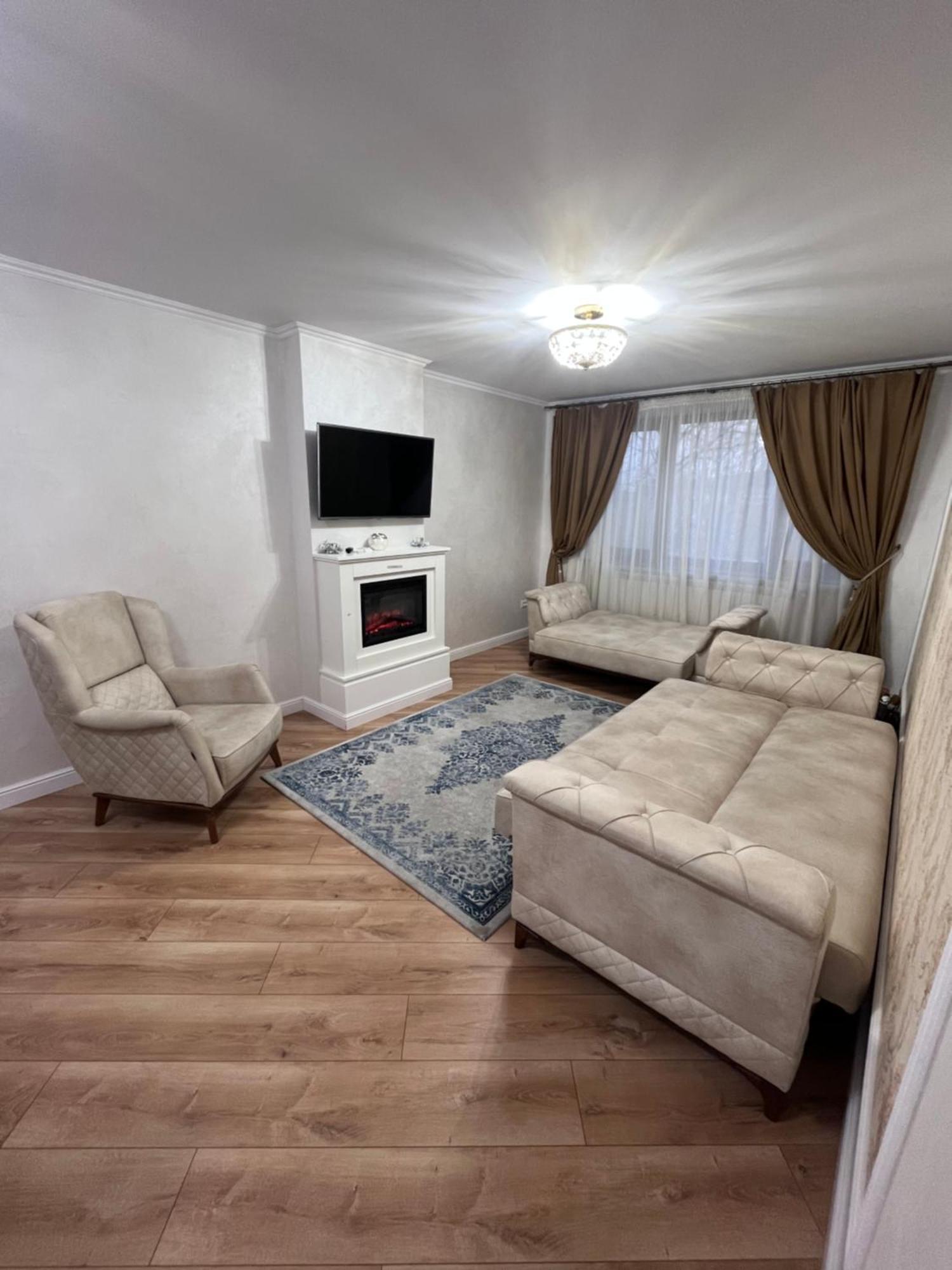 Apartament In Botoşani Eksteriør billede